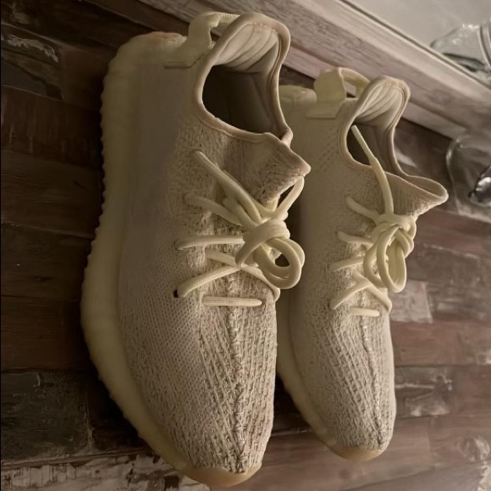 Yeezy 350 boost butter